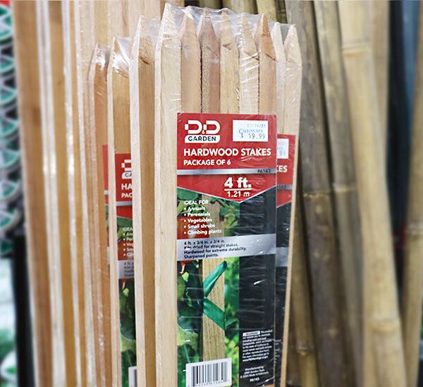 D&D Hardwood Stakes