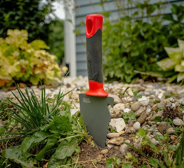 Radius Root Slayer Trowel